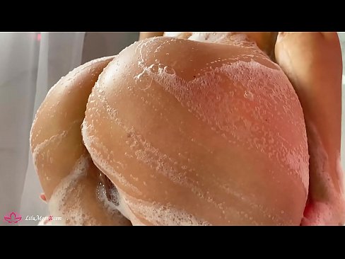 ❤️ Bruneta masturbuje kundu vibrátorem až k intenzivnímu orgasmu ve sprše Super porno u cs.prendiporno.ru ﹏